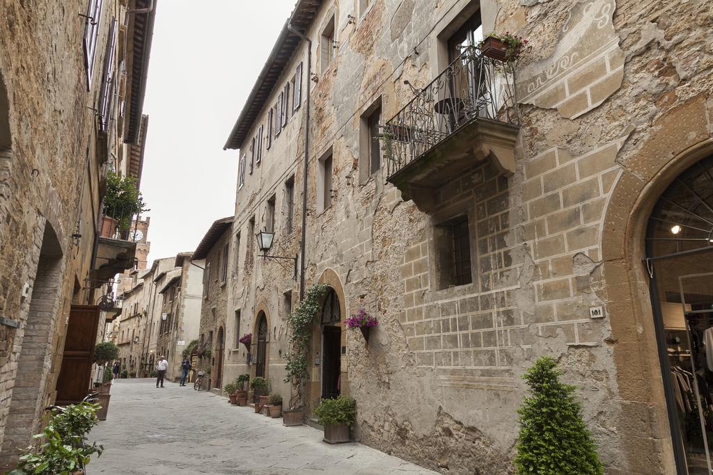Affittacamere Del Corso Pienza Exterior foto