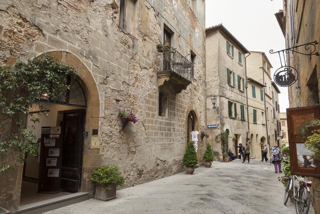 Affittacamere Del Corso Pienza Exterior foto